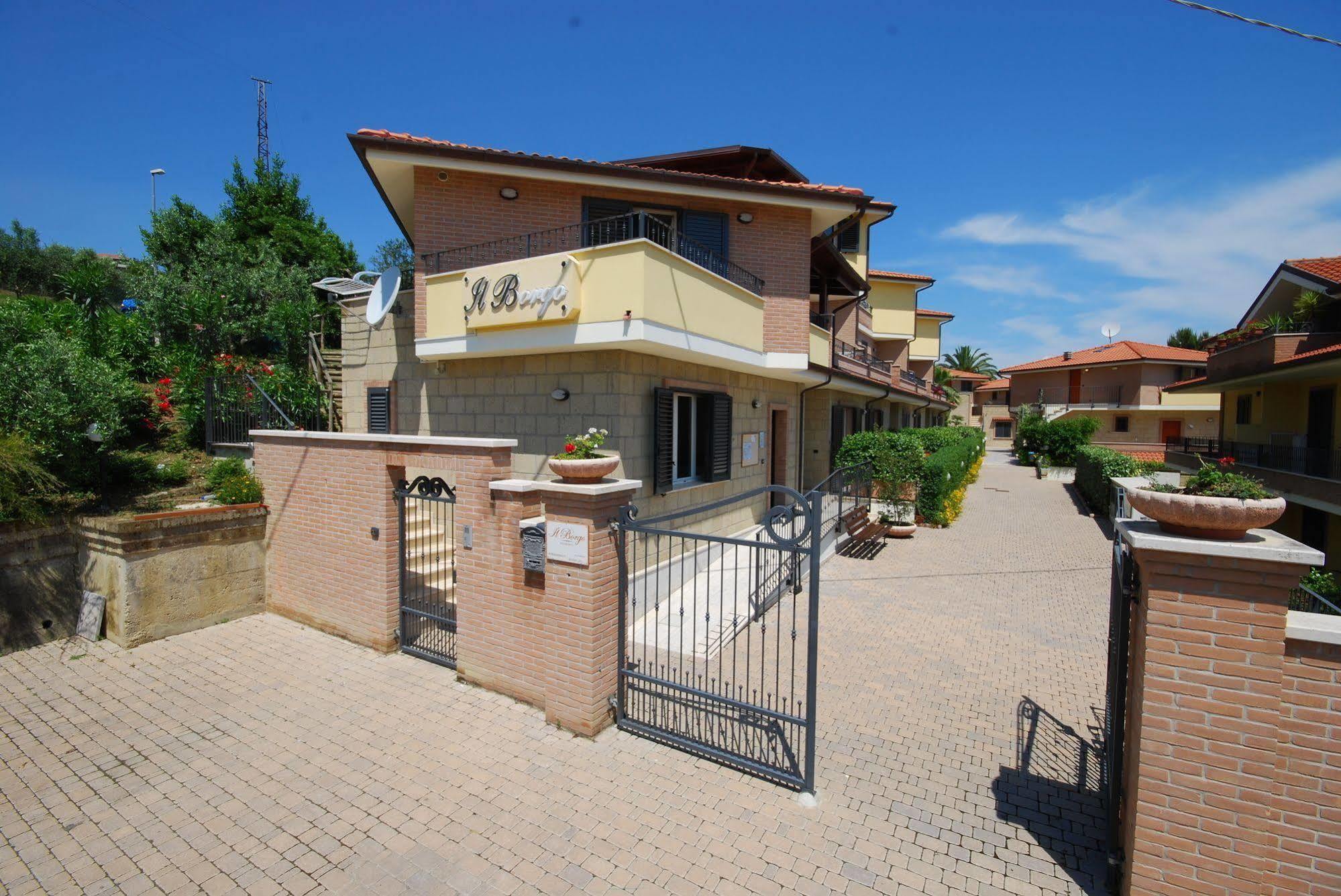 Residence Il Borgo Tortoreto Εξωτερικό φωτογραφία